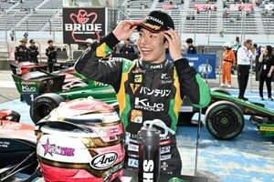 「F1に乗る以上、ダサい走りはできない」坪井翔、2連勝で選手権首位へ【SF第6戦富士決勝会見】
