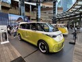 【大化けの予感】一般イベントで注目の高さを実感！フォルクスワーゲンID.バズはミニバンの枠を超え唯一無二の存在へ