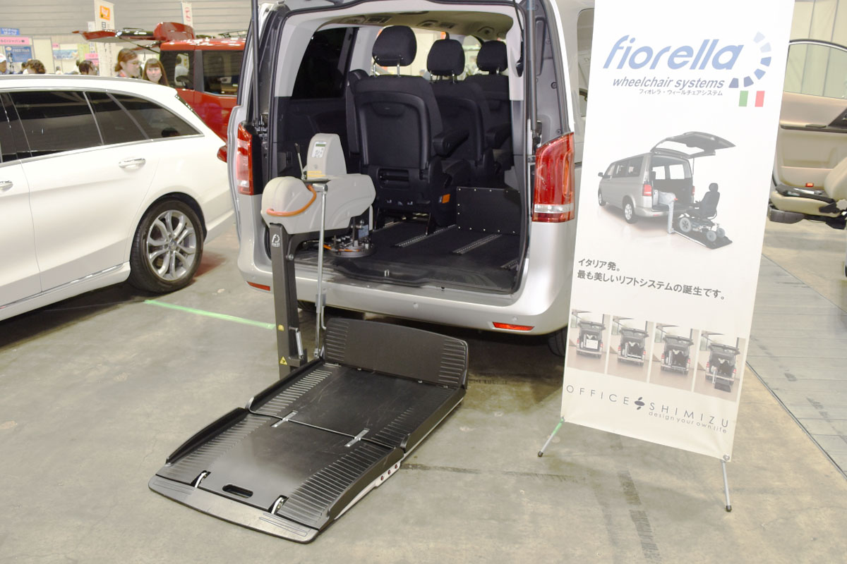 メルセデスもbmwもポルシェも乗って欲しい ヤナセ 福祉車両 への取り組みが本気すぎた Auto Messe Web 自動車情報サイト 新車 中古車 Carview