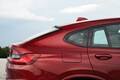 【試乗】見た目に違わぬ熱い走りのBMW X4！　悪路からサーキットまでこなせるマルチ性