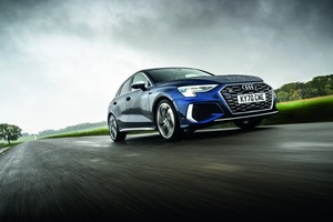 【詳細データテスト】アウディS3スポーツバック　ニュートラルなハンドリング　過激すぎない速さ　乗り心地と質感は改善の余地あり