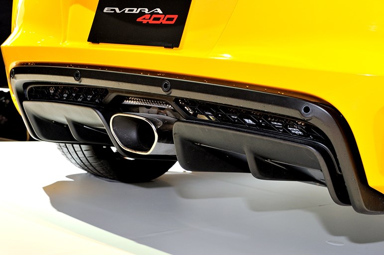 エヴォーラ400発表。FMC並の大幅刷新でロータス史上最速の300km/hへ