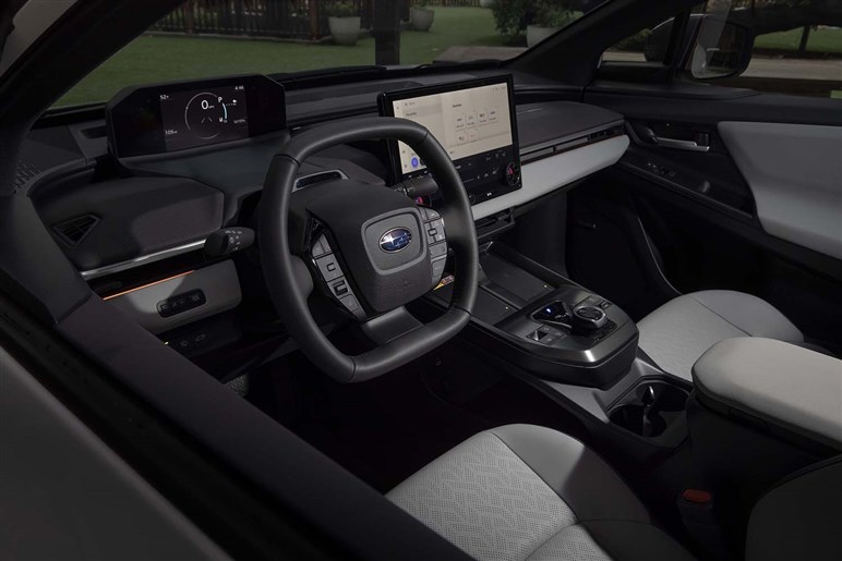スバル新型EV「トレイルシーカー」登場 日本導入は2026年、価格は750万円前後か？