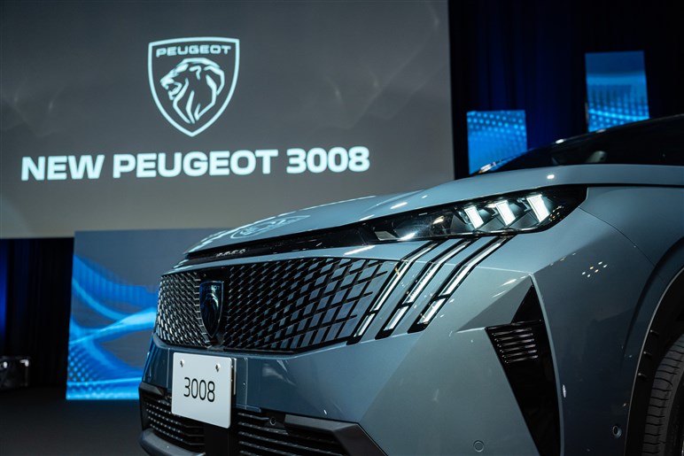 【新型プジョー3008】8年ぶりのフルモデルチェンジ。電動化とファストバック採用で次世代へ進化