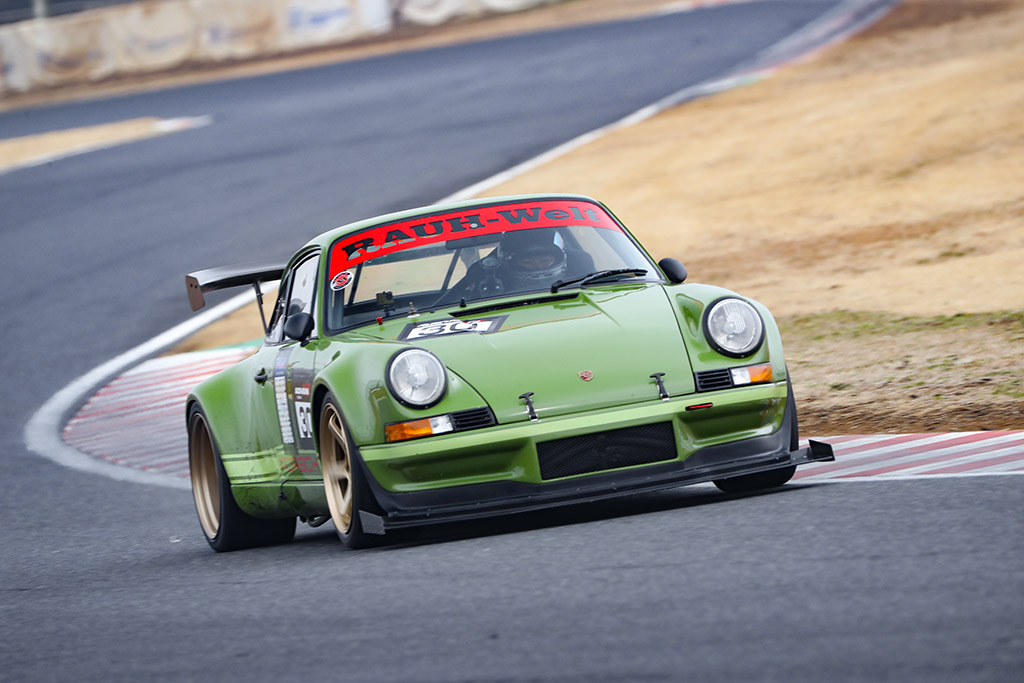空冷ポルシェで筑波1分切り 国産勢と真っ向勝負するタイプ964rwb仕様 Web Option 自動車情報サイト 新車 中古車 Carview