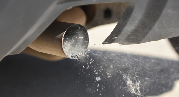 マフラーから水が出ている車が走っているが これって故障 みんカラ 自動車情報サイト 新車 中古車 Carview