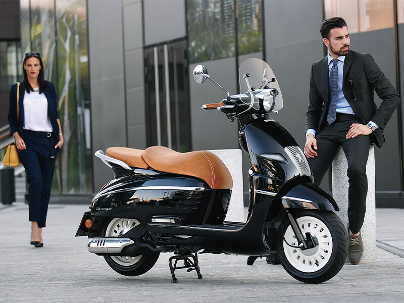 プジョー ネオレトロスクーター ジャンゴ シリーズの21年モデルを発売 バイクブロス 自動車情報サイト 新車 中古車 Carview