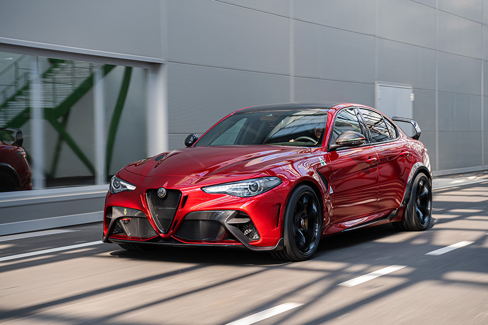 0 100km Hの加速は3 6秒 最高出力は540hp アルファロメオ伝説のスポーツカー Giulia Gta が復活 Dime 自動車情報サイト 新車 中古車 Carview