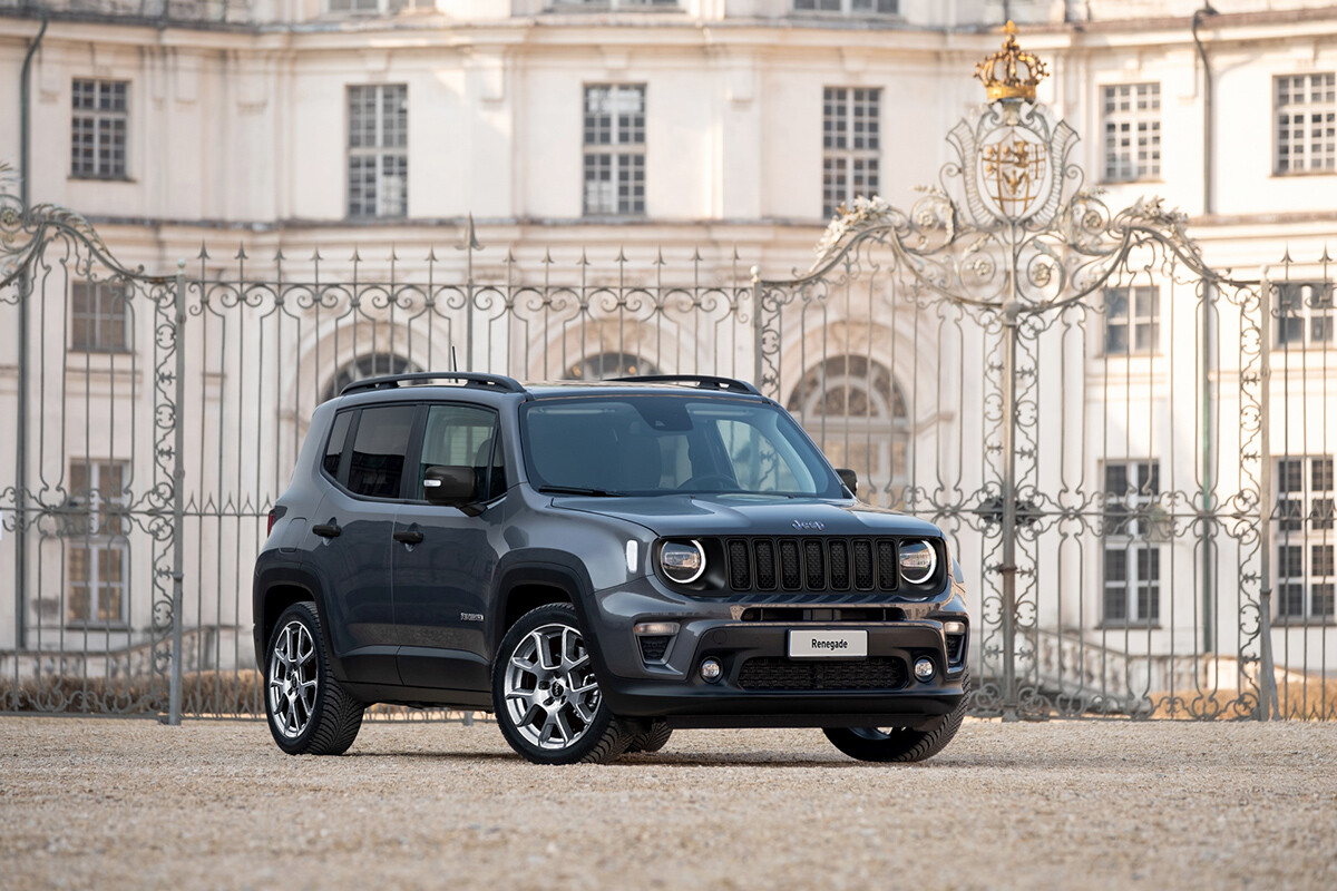 粋な大人にこそ乗ってもらいたい！ ジープレネゲード・ハイブリッドモデルの実力はいかに!?