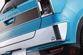 トヨタ斬新「コンパクトSUV“レトロ仕様”」がスゴイ！ 旧車風「角目ライト」＆キラキラ外装！ ブラウンシートや“専用ロゴ”の特別感も魅力！ キャルズモーターの「ハバナ」とは？