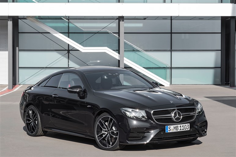 メルセデスAMG、53シリーズを新展開　まずはCLS、Eクラスクーペ／カブリオレの3モデルに