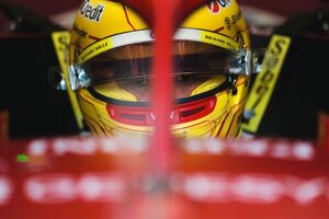 「僕に怒ってたりする？」ハミルトンとフェラーリのピリついた無線が再び話題に。モナコで何があったのか