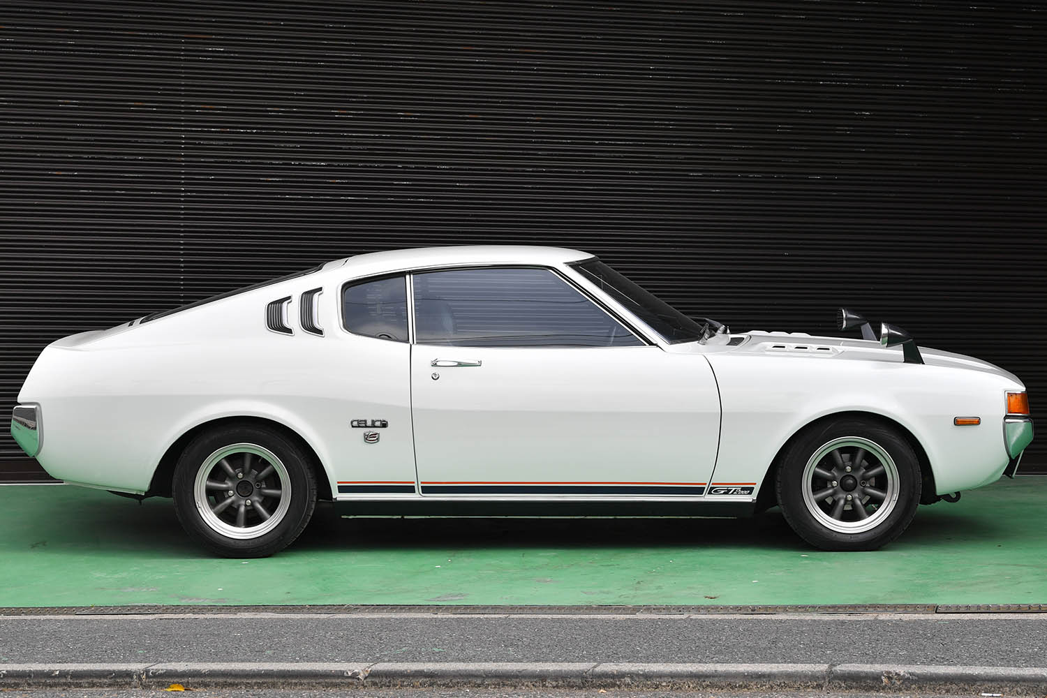 昭和のトヨタ初代「セリカ」がスペシャルティカーという概念を作った