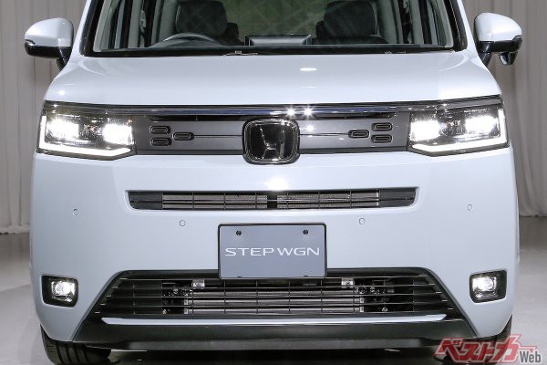 シンプルな 箱 はホンダの血統 新型ステップワゴン 四角い名車4選のデザイン評価 ベストカーweb 自動車情報サイト 新車 中古車 Carview