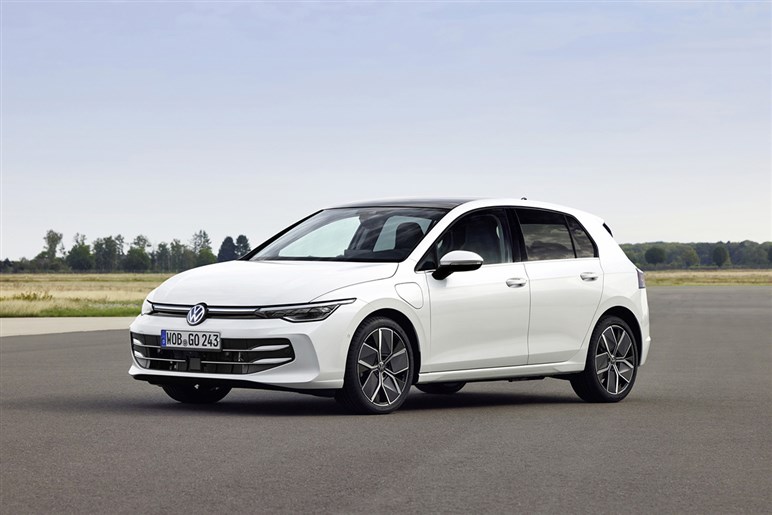 【君子は豹変す】VW新型「ゴルフ“8.5”」試乗。ネガを克服し「やっぱり素晴らしい」と思わせる出来だった