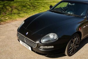 約268万円で落札されたMT仕様のフェラーリエンジン搭載マセラティ「4200GT」！