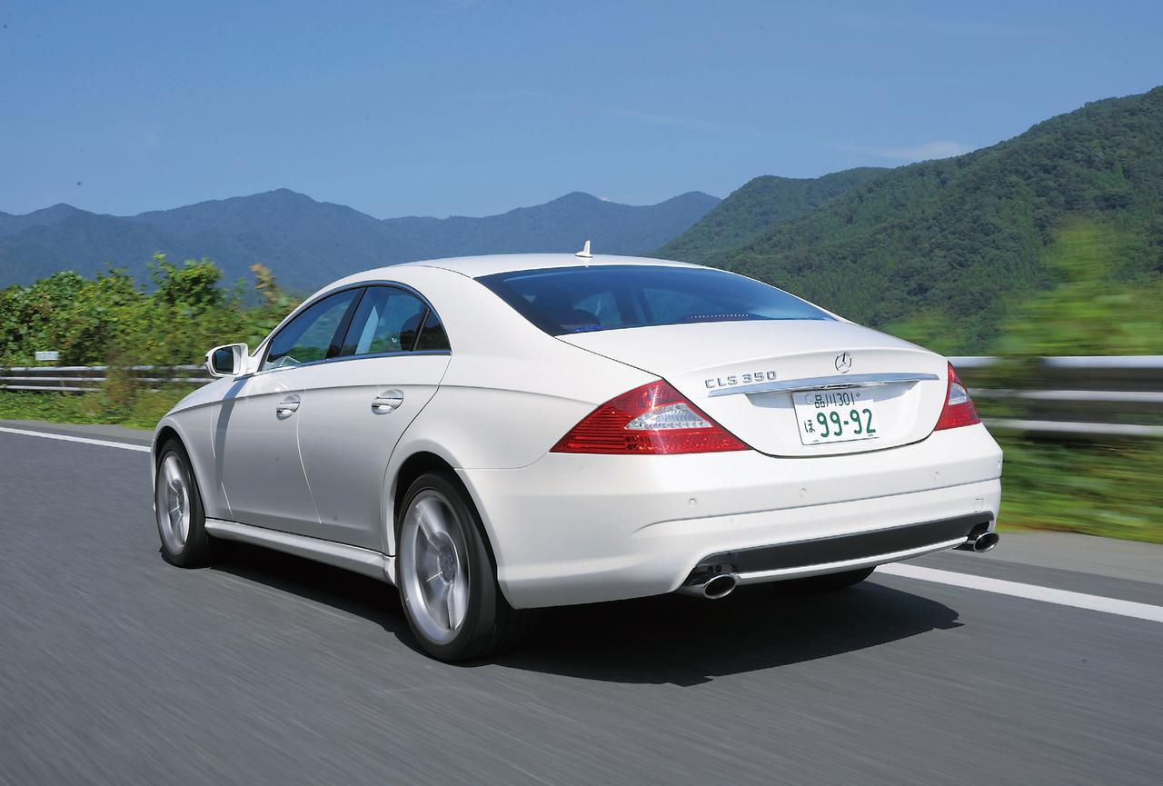 試乗 初代メルセデス ベンツclsはフェイスリフトで独創性をさらに高めていた 10年ひと昔の新車 Webモーターマガジン 自動車情報サイト 新車 中古車 Carview