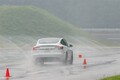 乗り比べでわかった雨での確かな安心感。ミシュランが電動化時代でも「エコタイヤ」を作らないワケ