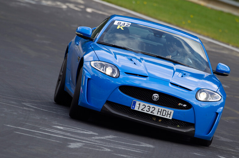 XKR-S、ニュルで試乗　ライバルは911ターボ