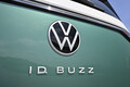 フォルクスワーゲン　ID.Buzzを発売　思ってたより大きい？！　EVミニバン「ワーゲンバス」