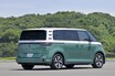 ワーゲンバスが復活だ！ VWの新型電動ミニバン「ID.Buzz」が遂に上陸！ ロングホイールベースで7人乗りの設定も【新車ニュース】