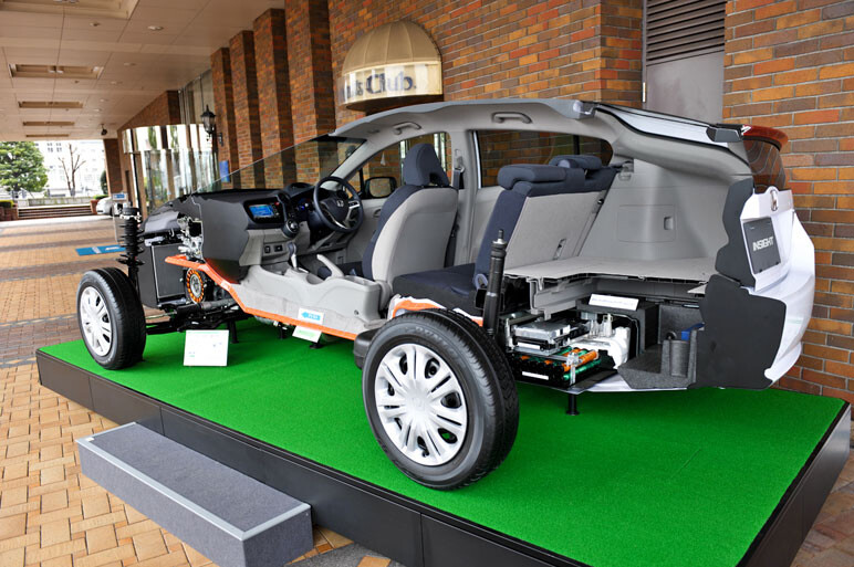 止まらない快進撃、新型インサイトに試乗！