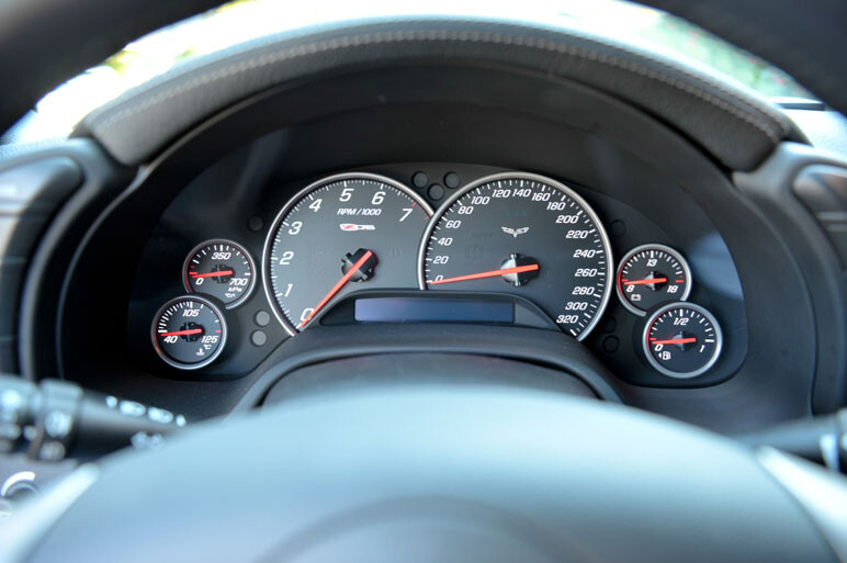 コルベットZ06、09仕様最強コルベットを写真で