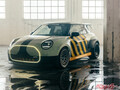ミニ×デウスのコラボ！　電動と伝統　海とサーキットが交差するワンオフモデルを発表！