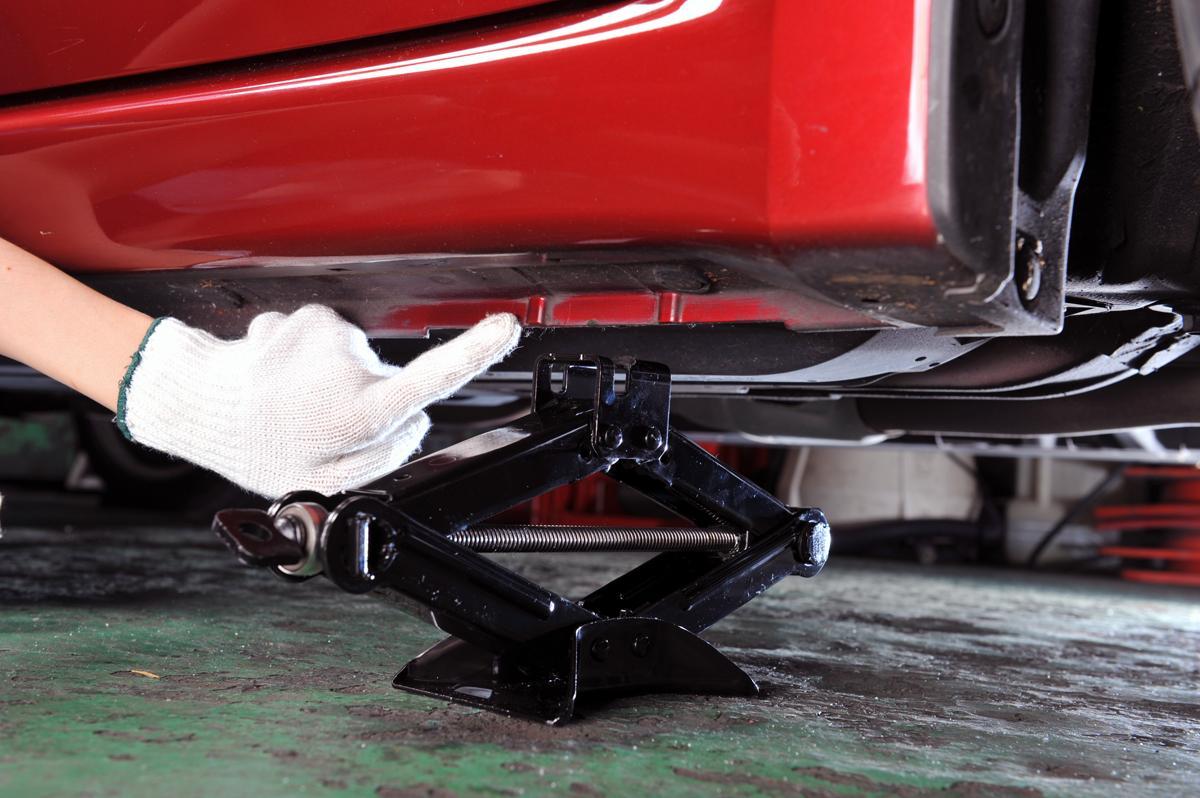 自分でタイヤ交換する際の悩み ナットの 締め具合 の判断と やってはいけない 行為 Web Cartop 自動車情報サイト 新車 中古車 Carview