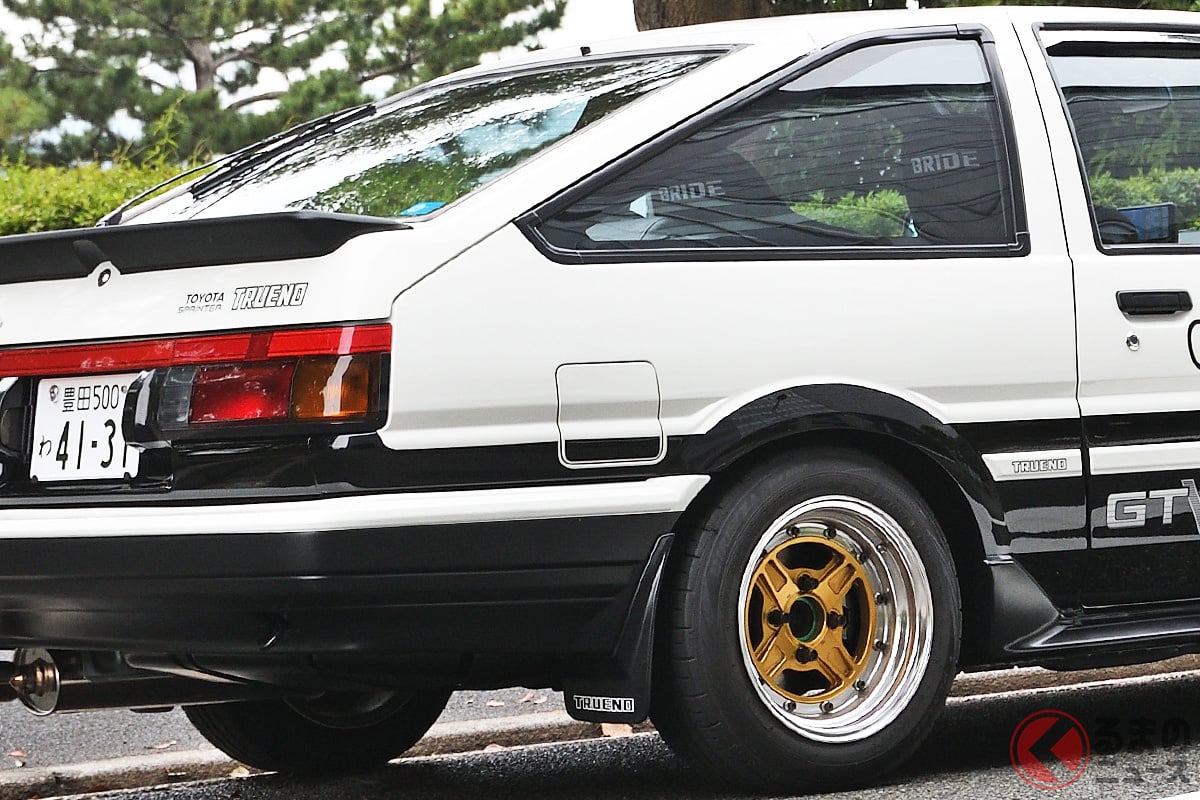 最終値下げ！10/1.TOYOTA.AE86のボディー！