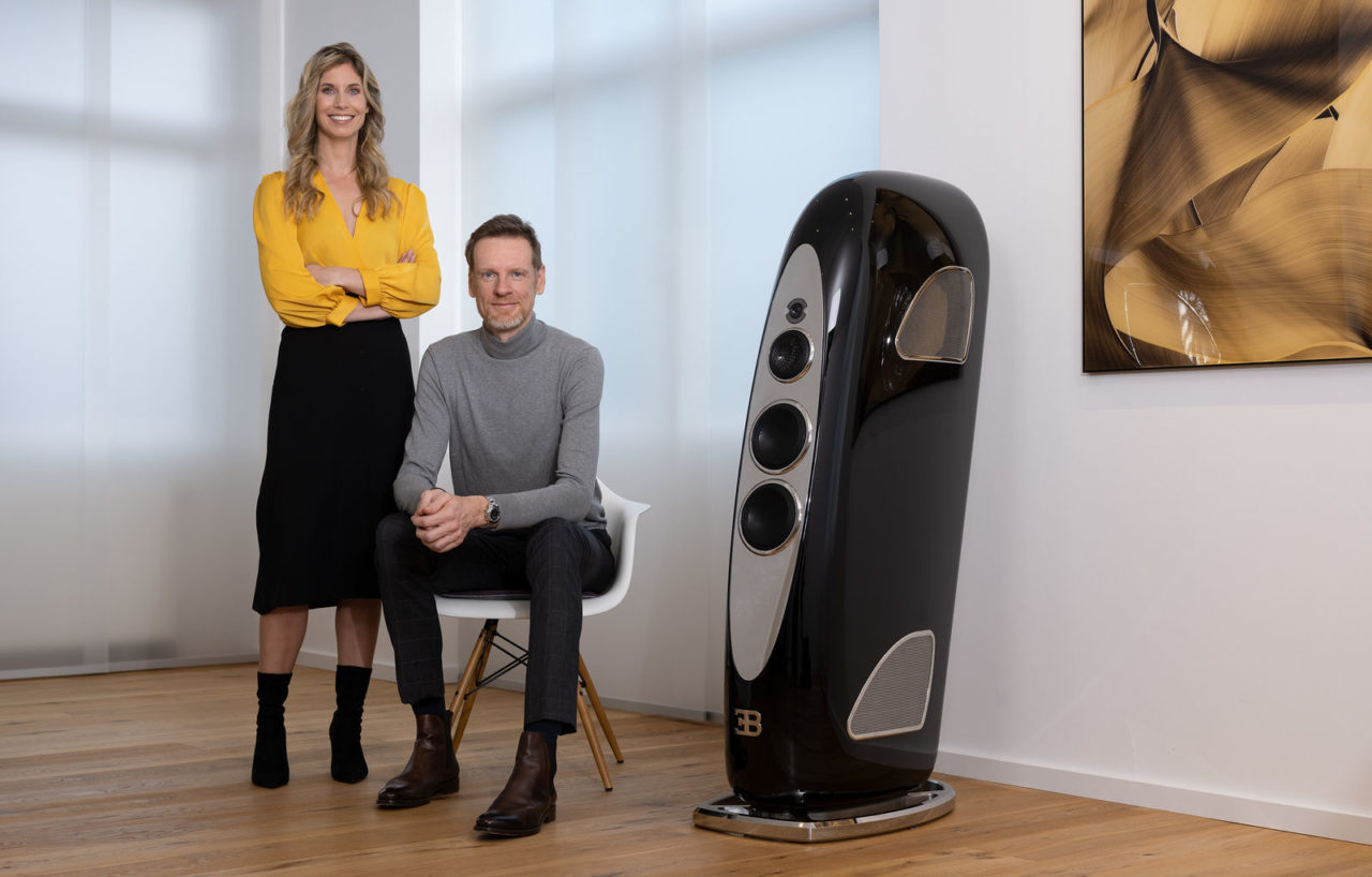ブガッティを家で聴く Tidalとコラボした超高級スピーカーを限定15組発売 Genroq Web 自動車情報サイト 新車 中古車 Carview