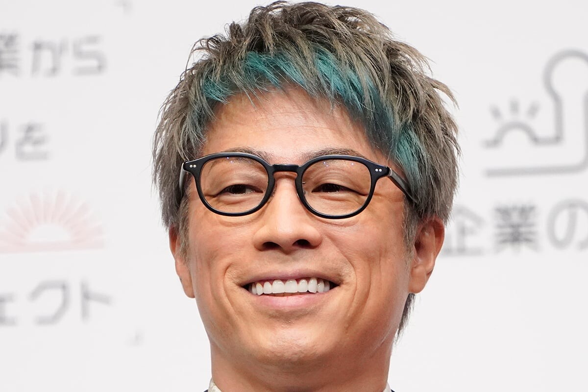 元ロンブー「田村淳」が「愛車」の“1000万円超え”「高級車」を紹介！ 「めちゃ贅沢」な「最新鋭モデル」！ 「渋い」「パワーある」と感動の外車どんなモデル？