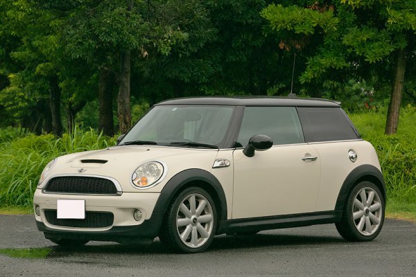 安くても楽しい輸入中古車no 1 ガチで50万円の中古miniを買う ベストカーweb 自動車情報サイト 新車 中古車 Carview