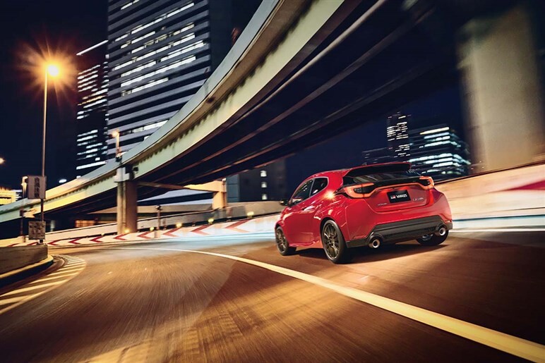 改良版「GRヤリス」は発売日＆価格未定の“デカッ羽根仕様”に人気集中　激しい争奪戦になる可能性も