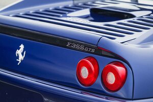シューマッハの愛車だったフェラーリ「F355 GTS」がオークションに登場！ シートバックには直筆サインも!! 気になる落札価格は…!?