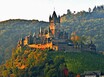 【休暇旅行に最適な場所27選】城とワインと秋の陽光　ドイツで最も美しい山と川の地域を巡る