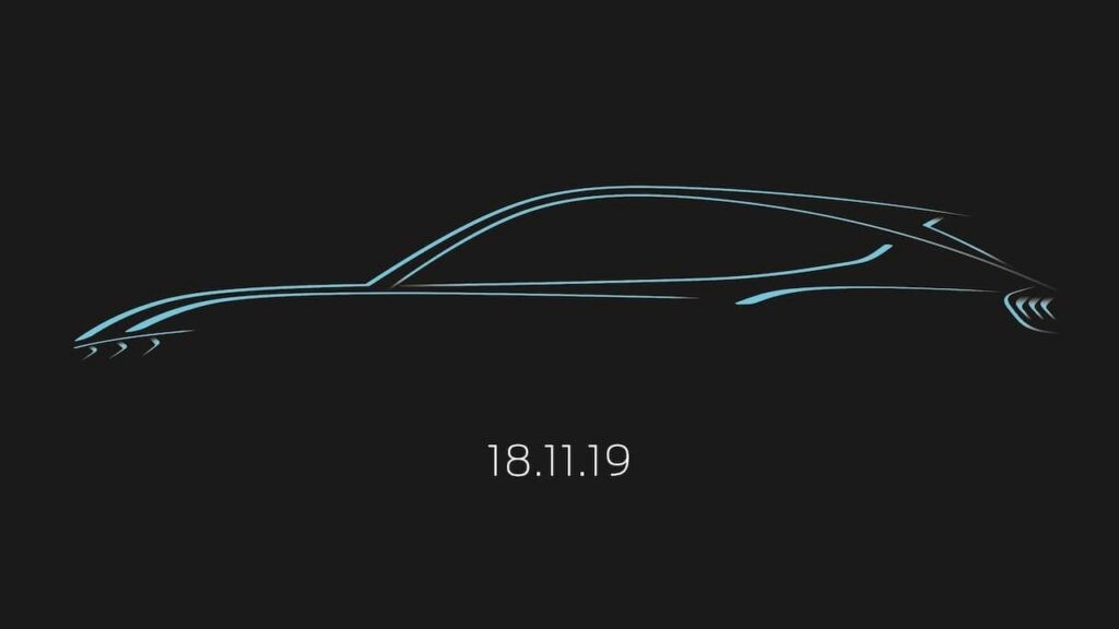 マスタングのDNAを受け継ぐ電動SUVが現れる。2019年11月17日に世界初披露へ【動画】