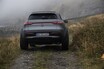 メルセデスがEQCベースで制作したワンオフのオフローダーは電気自動車ならではの走破性が印象的だ