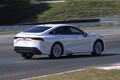 初代とぜんぜん違うトヨタ ミライは現時点で最高のFCVに仕上がったが、黒塗り社用車としては後席が微妙