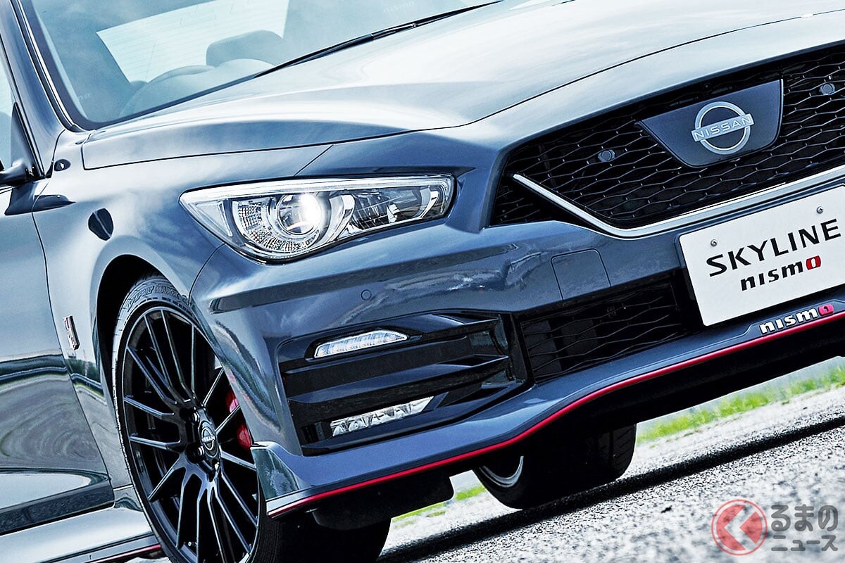 日産「新型スカイライン」いつ登場!? 待たされ続ける「次期スポーツセダン」は電動化の可能性も？ 北米向け「4ドアクーペ」コンセプトとの関係は？