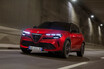 アルファロメオが新型のコンパクトSUV「Junior」を発売、ハイブリッドとEVをラインアップ