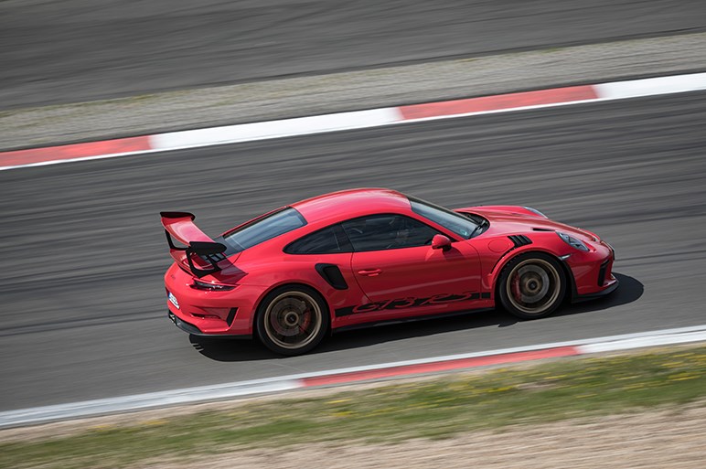 自然吸気911の最高峰、GT3 RS試乗。伝統の硬派な走りは健在