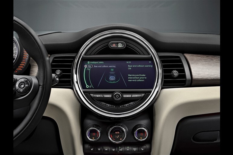 三代目ミニがワールドプレミア。スペック情報も