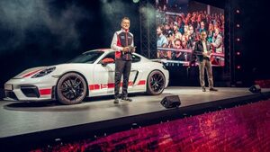 ポルシェ 718 ケイマン GT4に限定仕様登場！ ドイツ クラブマンシリーズ15周年記念