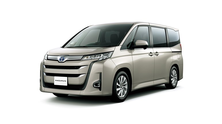 三菱のイケてるMPV「エクスパンダー」にハイブリッド登場。価格は？ 日本導入はあるか考えた