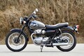 カワサキW800シリーズ／メグロK3　今や国産唯一の空冷ビッグバイクは“癒やし力”も国産随一！ 〈YM的新車バイクざっくり解説〉