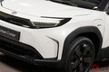 【ドイツ】約486万円！ トヨタ新型「アーバンクルーザー」発表！ 全長4.3mの“ちょうどいいサイズ”×シャープなサメ顔がカッコいい！ 新たな「小型SUV」25年後半に発売