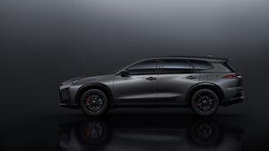 新型トヨタ クラウン・エステートに、マットな特別仕様が出た！──GQ新着カー