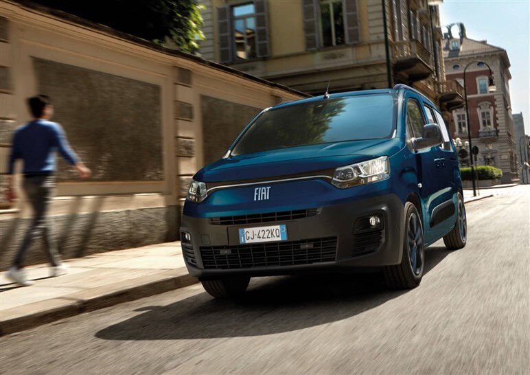 欧州で人気の小粋なイタリアン、フィアット「ドブロ」が日本上陸！ 輸入ミニバンは激戦に