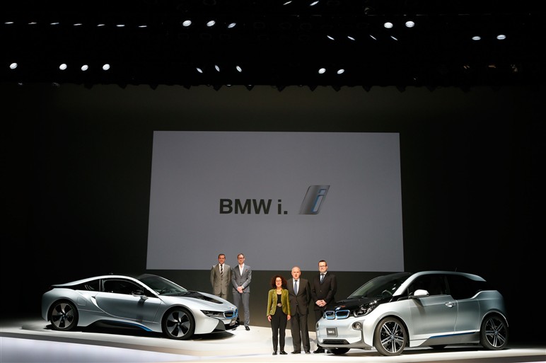 BMW i3とi8遂に日本へ　カーボンとEVの近未来